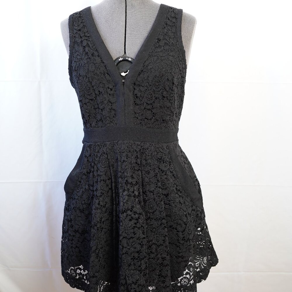 Free People Cocktail Dress-Floral lace pattern, size S/P